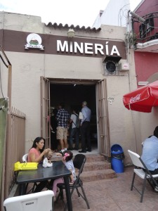 Pastes Minería in Calle Morelos