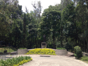 pepe guizar statue bosque los colomos guadalajara mexico